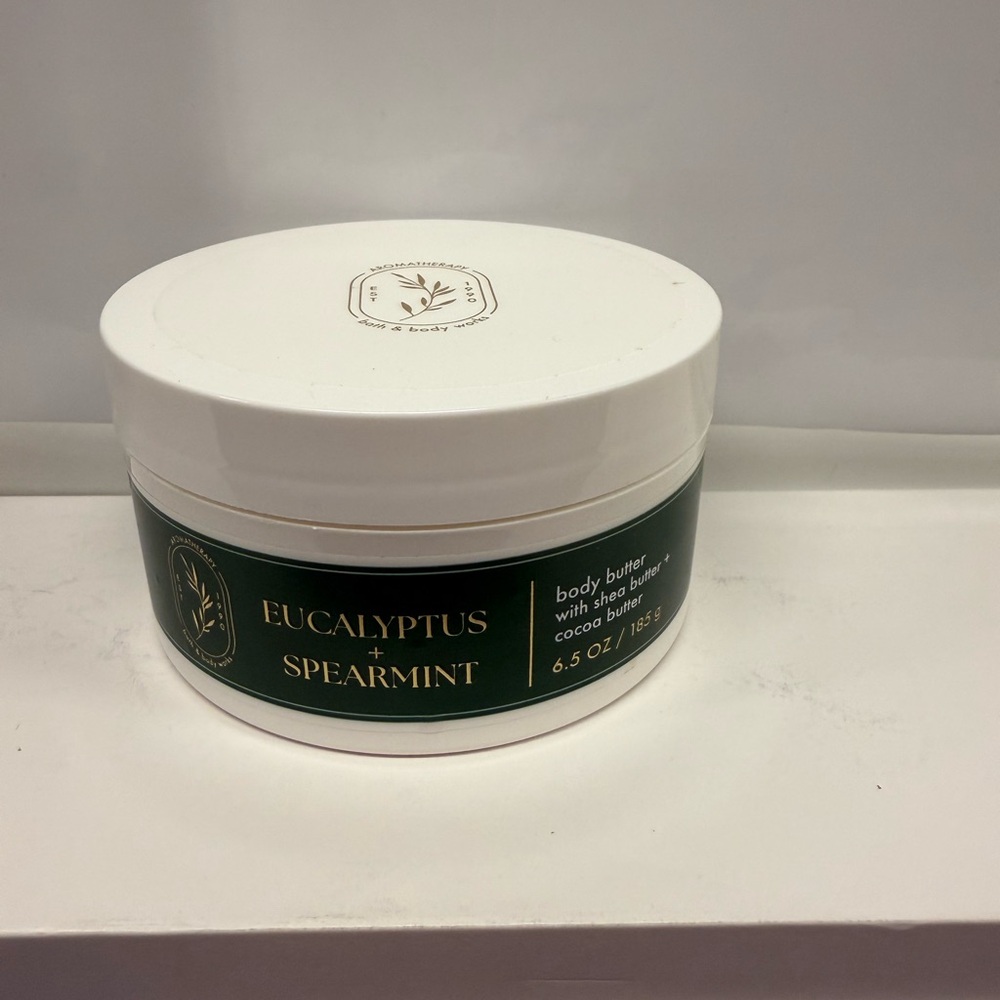 Bath Body Works Aromatherapy Eucalyptus Spearmint body butter cream lotion